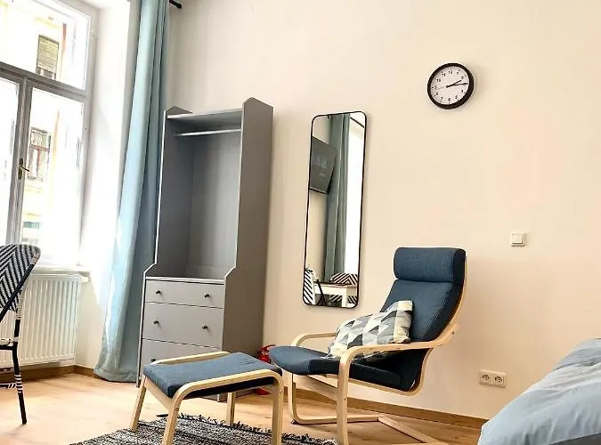 Vintage Chic - By Nahuen Apartment